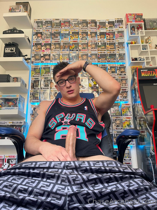 146 Muscle Jock Chase Arcangel chasearcangel wanking off on onlyfans