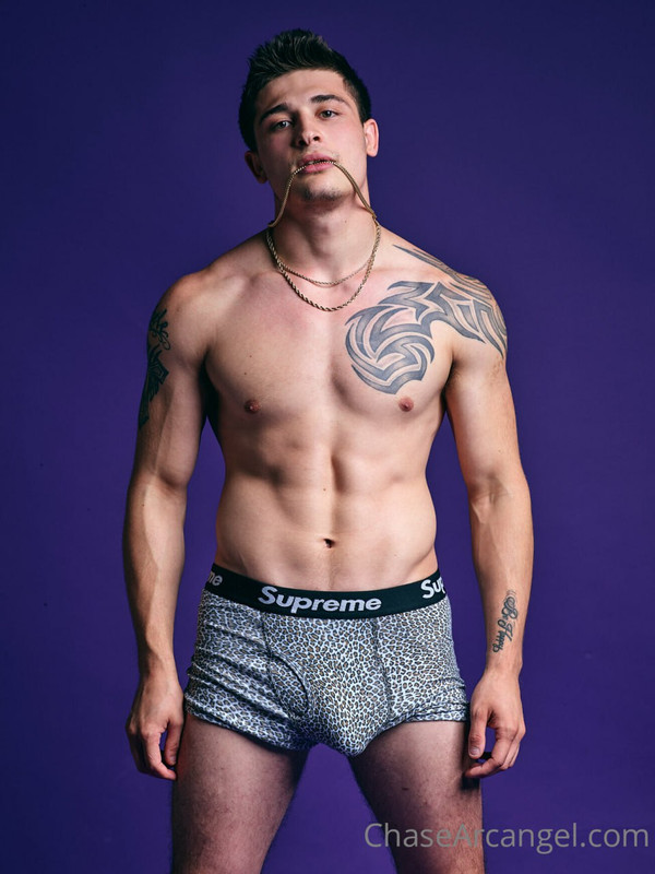 52 Muscle Jock Chase Arcangel chasearcangel wanking off on onlyfans