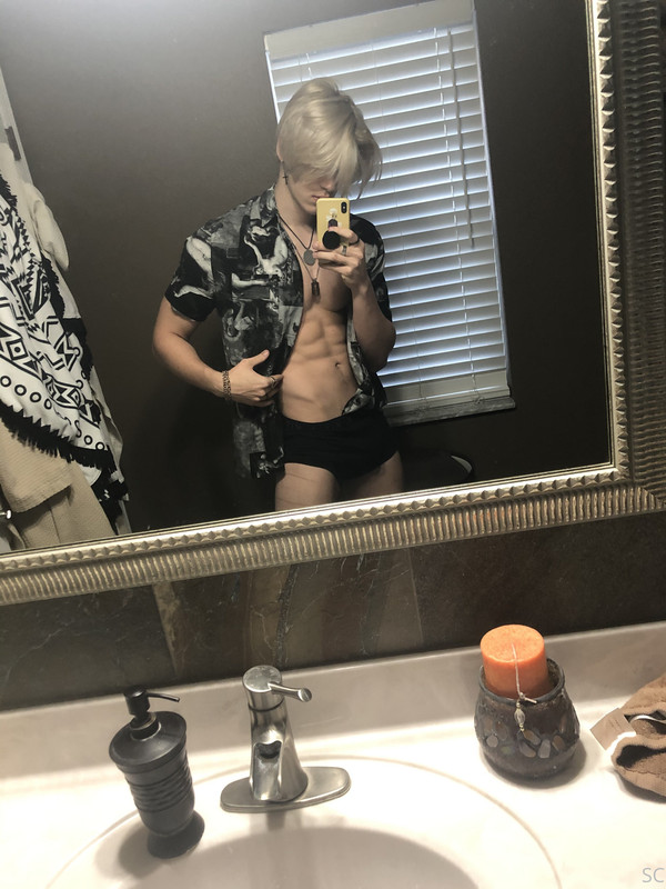 4    GAY  MUSCLE FAGGOT CUMSLUT WHORE Chase Stobbe cmschse Onlyfans porn LEAKED