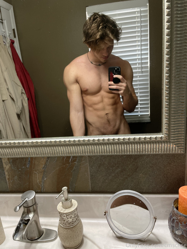 107    GAY  MUSCLE FAGGOT CUMSLUT WHORE Chase Stobbe cmschse Onlyfans porn LEAKED