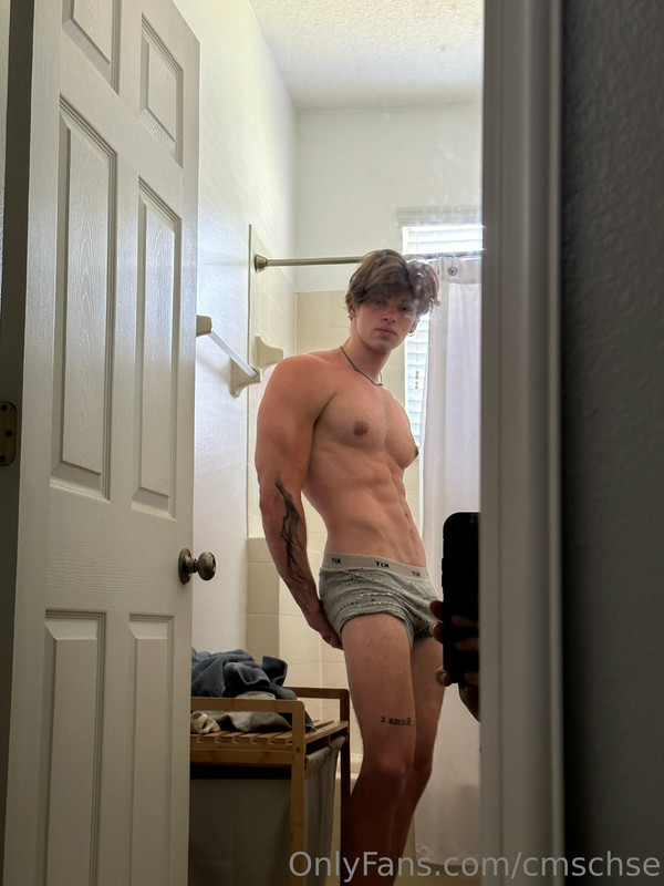130    GAY  MUSCLE FAGGOT CUMSLUT WHORE Chase Stobbe cmschse Onlyfans porn LEAKED