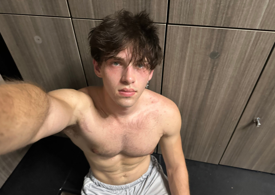 136    GAY  MUSCLE FAGGOT CUMSLUT WHORE Chase Stobbe cmschse Onlyfans porn LEAKED
