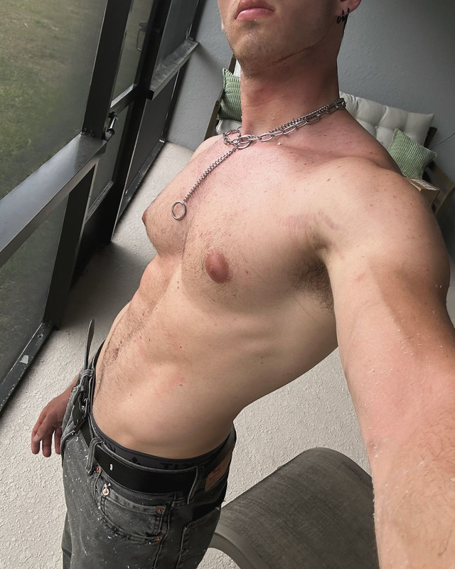 24    GAY  MUSCLE FAGGOT CUMSLUT WHORE Chase Stobbe cmschse Onlyfans porn LEAKED