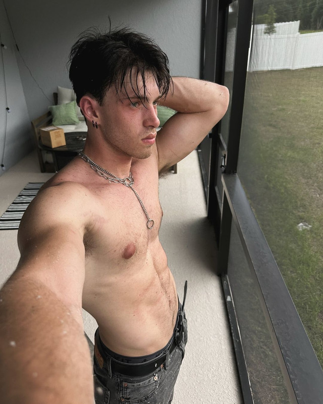 25    GAY  MUSCLE FAGGOT CUMSLUT WHORE Chase Stobbe cmschse Onlyfans porn LEAKED