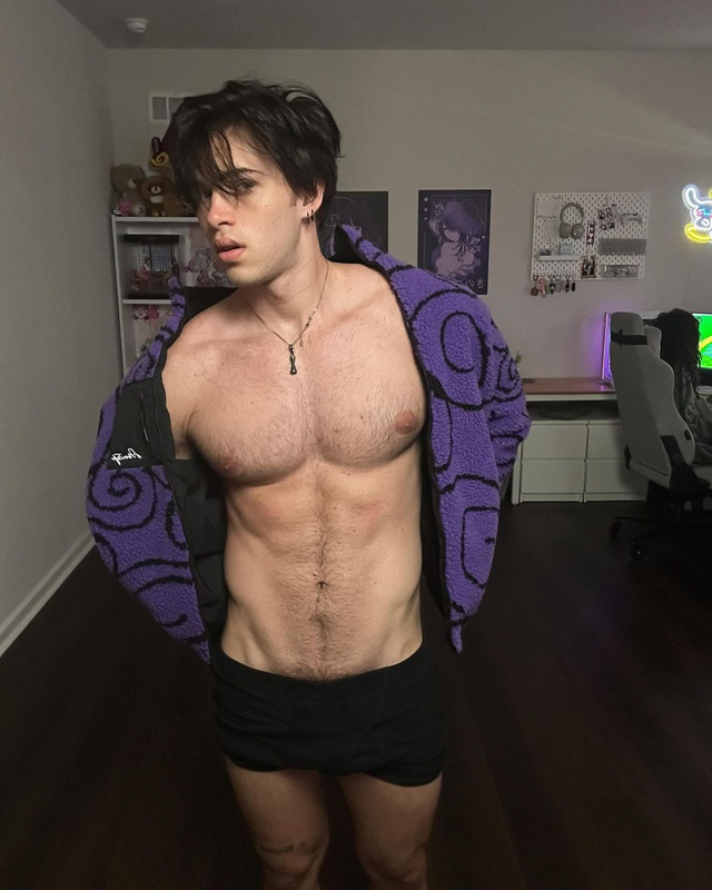 138    GAY  MUSCLE FAGGOT CUMSLUT WHORE Chase Stobbe cmschse Onlyfans porn LEAKED