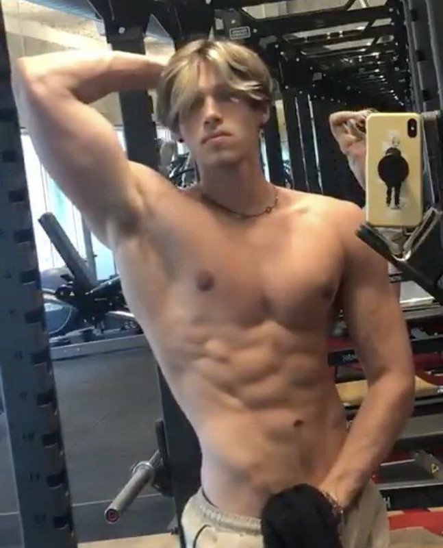 282    GAY  MUSCLE FAGGOT CUMSLUT WHORE Chase Stobbe cmschse Onlyfans porn LEAKED