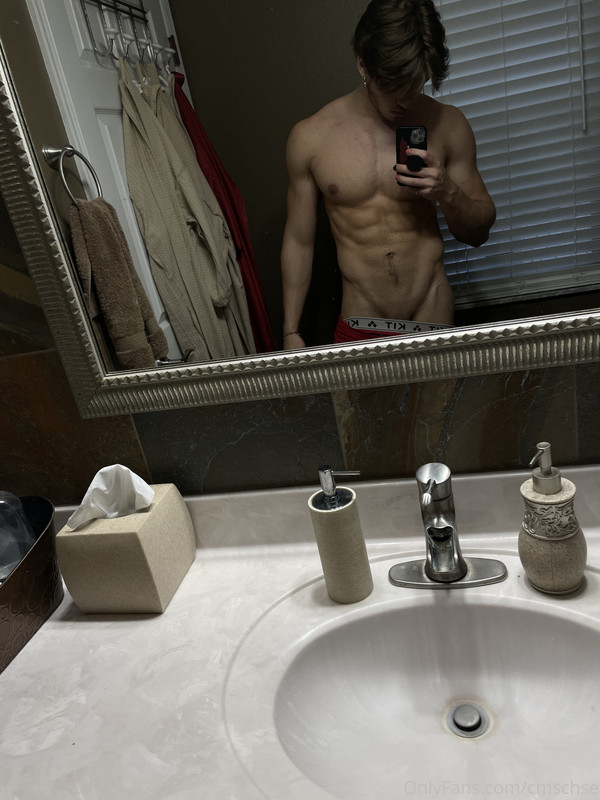 19    GAY  MUSCLE FAGGOT SLUT Chase Stobbe cmschse Onlyfans porn LEAKED