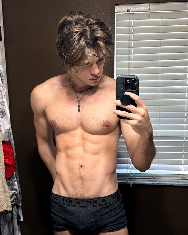 87   Sexy Boy TOY JOCK Chase Stobbe cmschse Onlyfans porn LEAKED