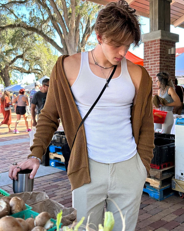 329    GAY  MUSCLE FAGGOT CUMSLUT WHORE Chase Stobbe cmschse Onlyfans porn LEAKED