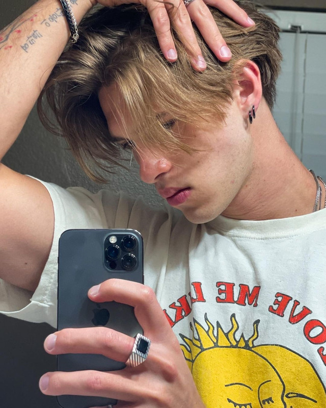 177    GAY  MUSCLE FAGGOT CUMSLUT WHORE Chase Stobbe cmschse Onlyfans porn LEAKED