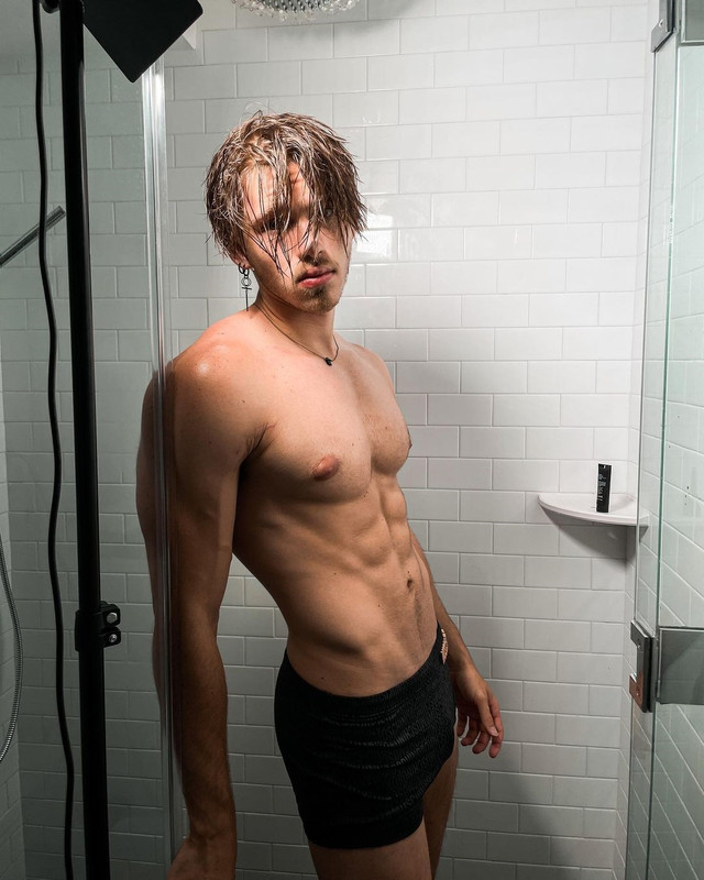 102   Sexy Boy TOY JOCK Chase Stobbe cmschse Onlyfans porn LEAKED
