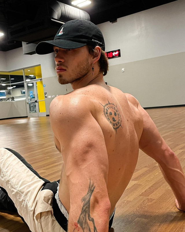 104   Sexy Boy TOY JOCK Chase Stobbe cmschse Onlyfans porn LEAKED
