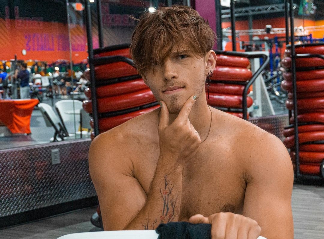 374    GAY  MUSCLE FAGGOT CUMSLUT WHORE Chase Stobbe cmschse Onlyfans porn LEAKED