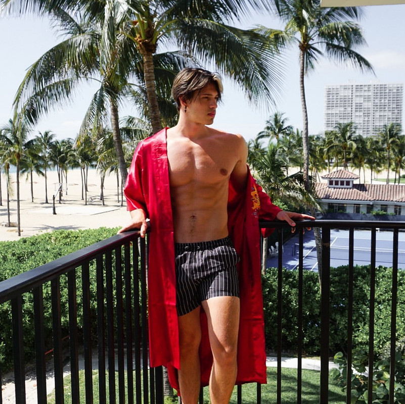 29    GAY  MUSCLE FAGGOT CUMSLUT WHORE Chase Stobbe cmschse Onlyfans porn LEAKED