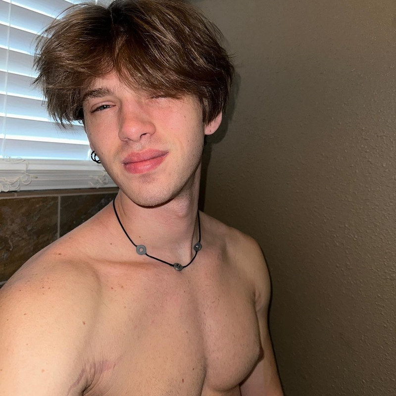 42    GAY  MUSCLE FAGGOT CUMSLUT WHORE Chase Stobbe cmschse Onlyfans porn LEAKED