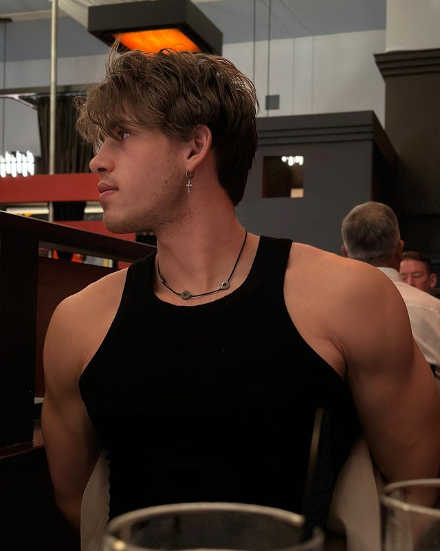 106   Sexy Boy TOY JOCK Chase Stobbe cmschse Onlyfans porn LEAKED