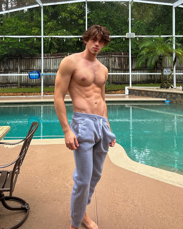 45    GAY  MUSCLE FAGGOT CUMSLUT WHORE Chase Stobbe cmschse Onlyfans porn LEAKED