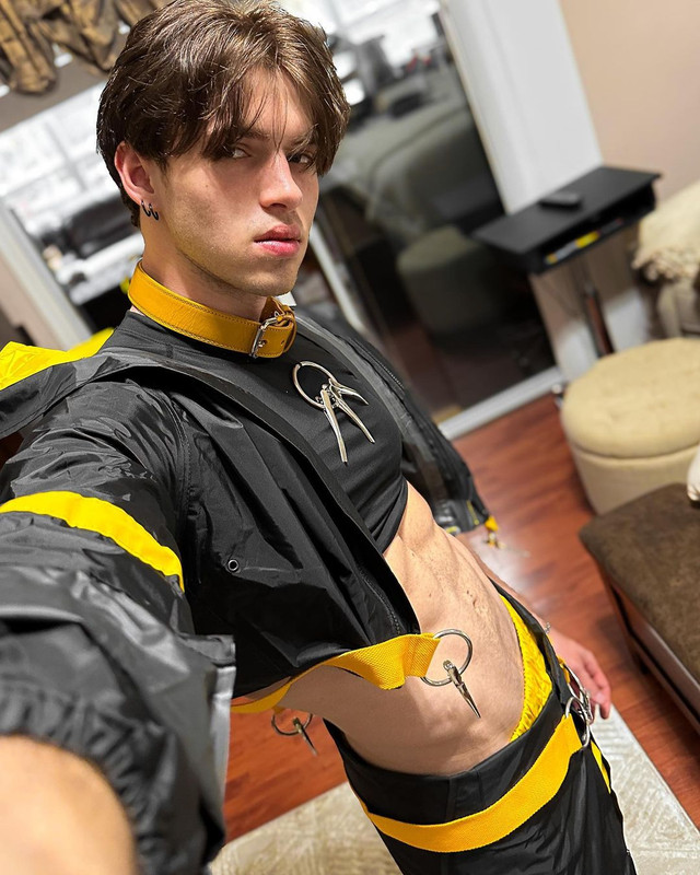 7    GAY  MUSCLE FAGGOT SLUT Chase Stobbe cmschse Onlyfans porn LEAKED