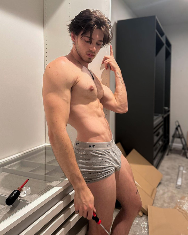 46    GAY  MUSCLE FAGGOT CUMSLUT WHORE Chase Stobbe cmschse Onlyfans porn LEAKED