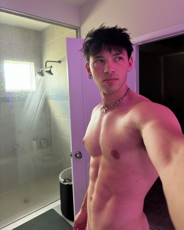 407    GAY  MUSCLE FAGGOT CUMSLUT WHORE Chase Stobbe cmschse Onlyfans porn LEAKED