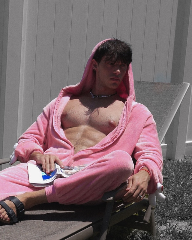 418    GAY  MUSCLE FAGGOT CUMSLUT WHORE Chase Stobbe cmschse Onlyfans porn LEAKED