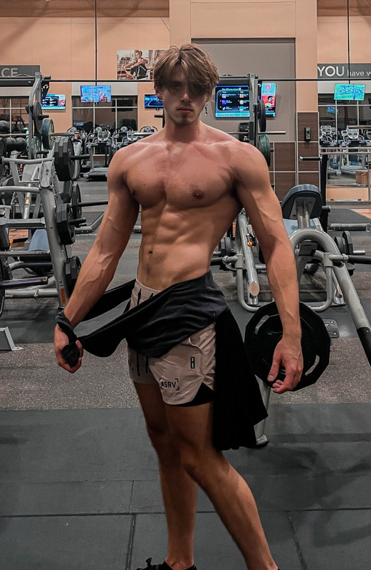 69    GAY  MUSCLE FAGGOT CUMSLUT WHORE Chase Stobbe cmschse Onlyfans porn LEAKED