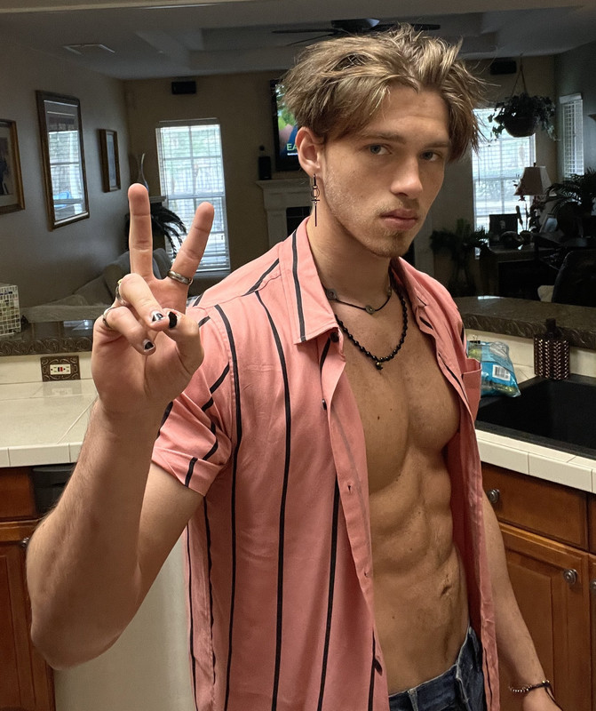 78    GAY  MUSCLE FAGGOT CUMSLUT WHORE Chase Stobbe cmschse Onlyfans porn LEAKED