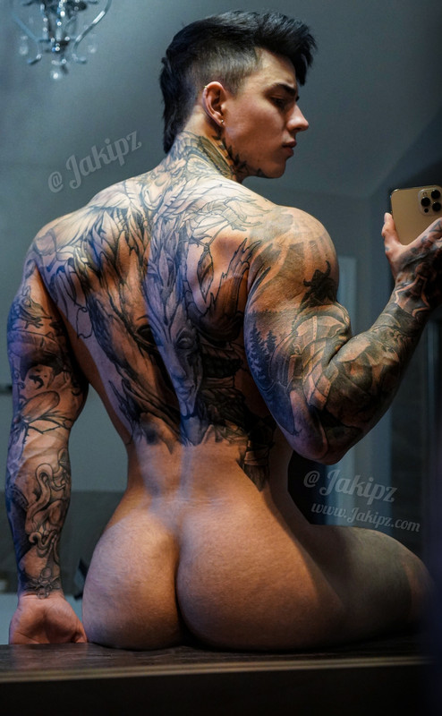 553   biggest meat lollipop tiktoker  Jakipz Jake Andrich Onlyfans