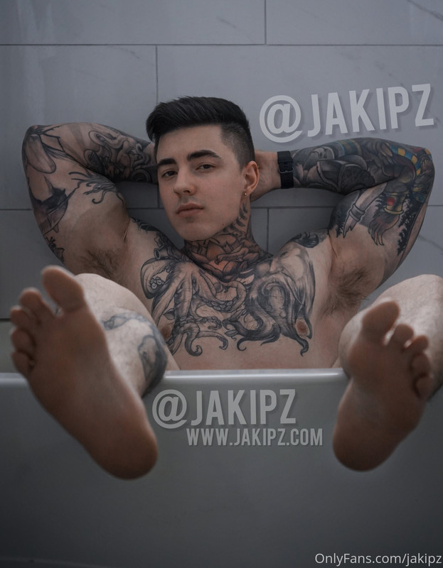 208   biggest cock tiktoker  Jakipz Jake Andrich Onlyfans