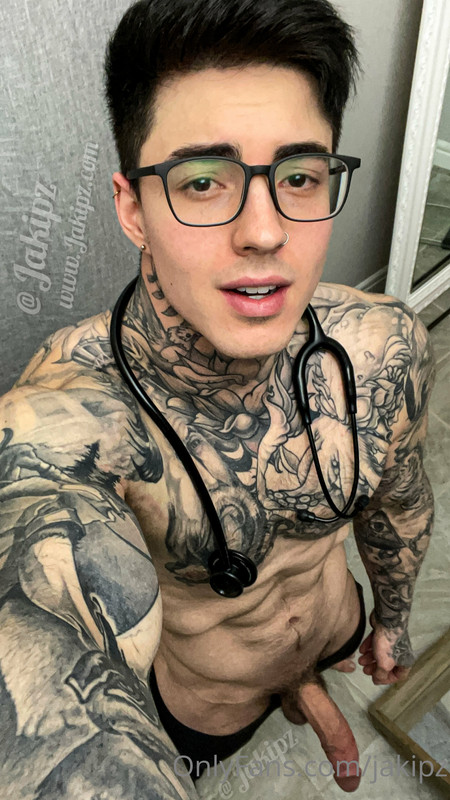 289   biggest cock tiktoker  Jakipz Jake Andrich Onlyfans