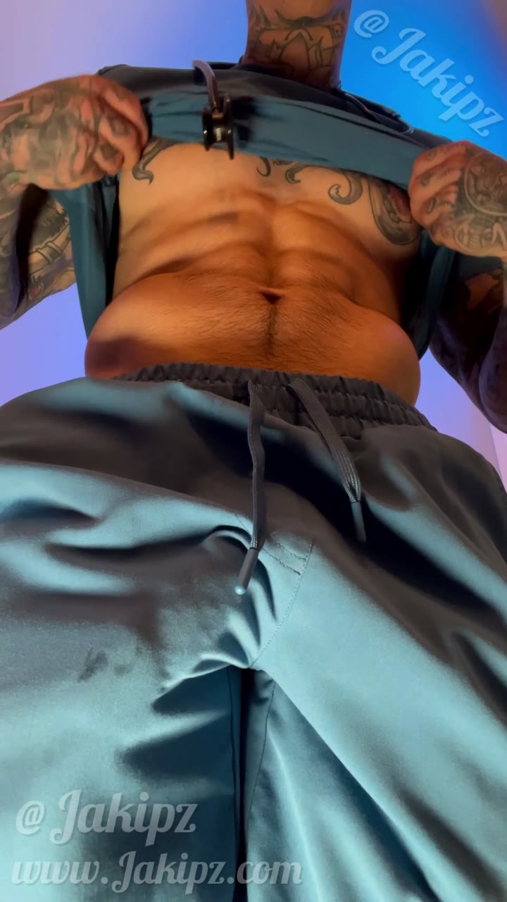 379  humongous cock tiktoker  Jakipz Jake Andrich Onlyfans