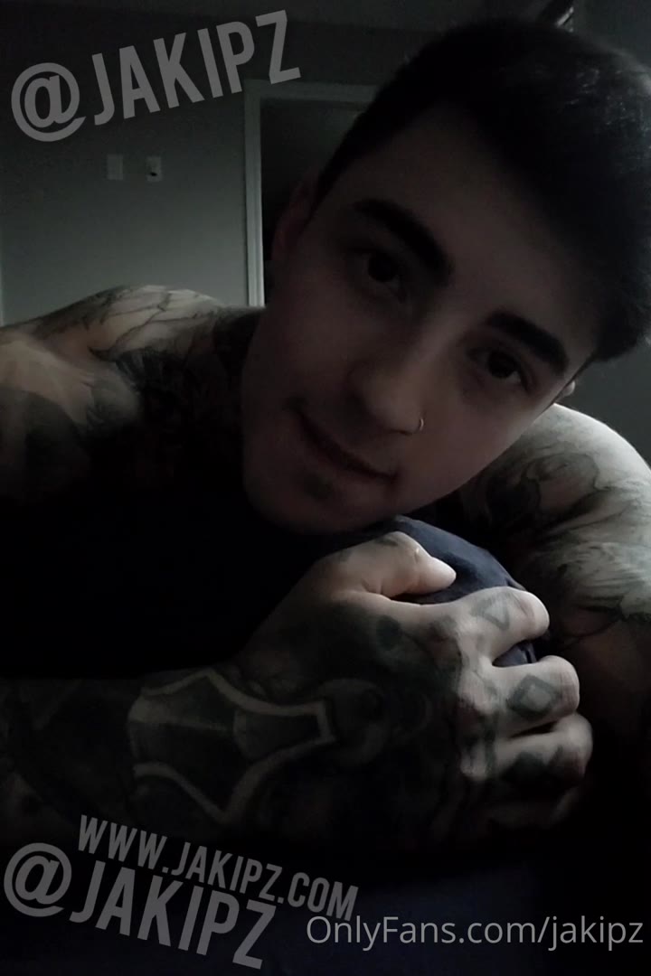 63 TikTok muscle CumSlut Jakipz ONLYFANS