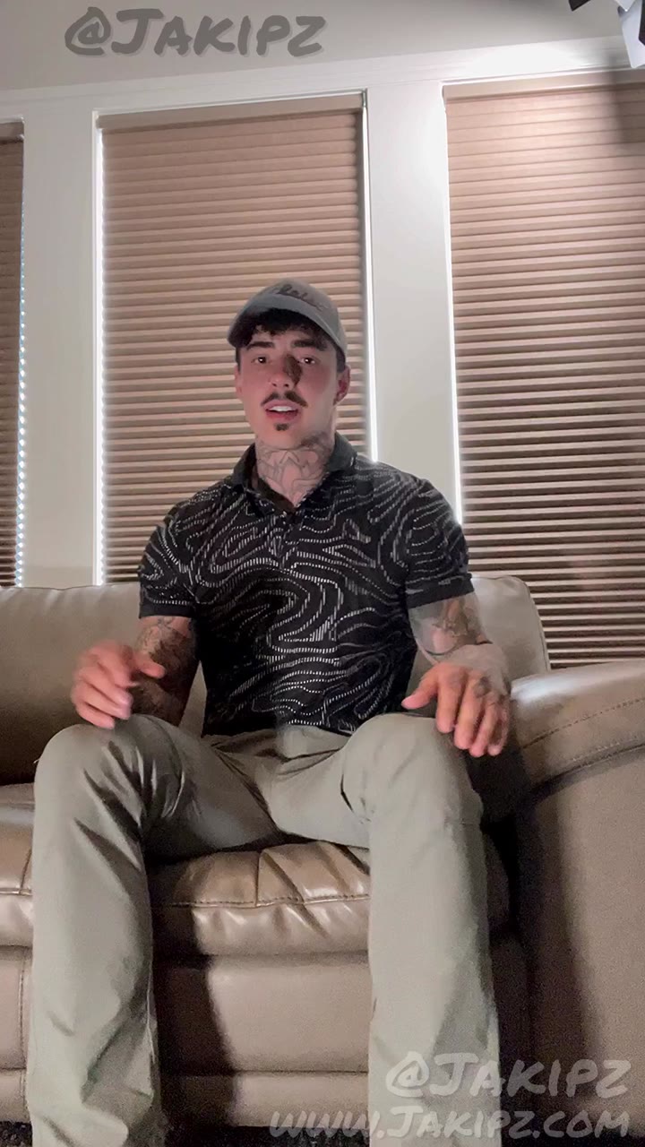 model WORSHIPING Ass Jakipz only fans leaks