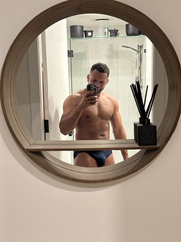 80 Black Hunk Reegswood  onlyfans leaked