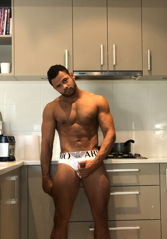 92 Black Hunk Reegswood  onlyfans leaked