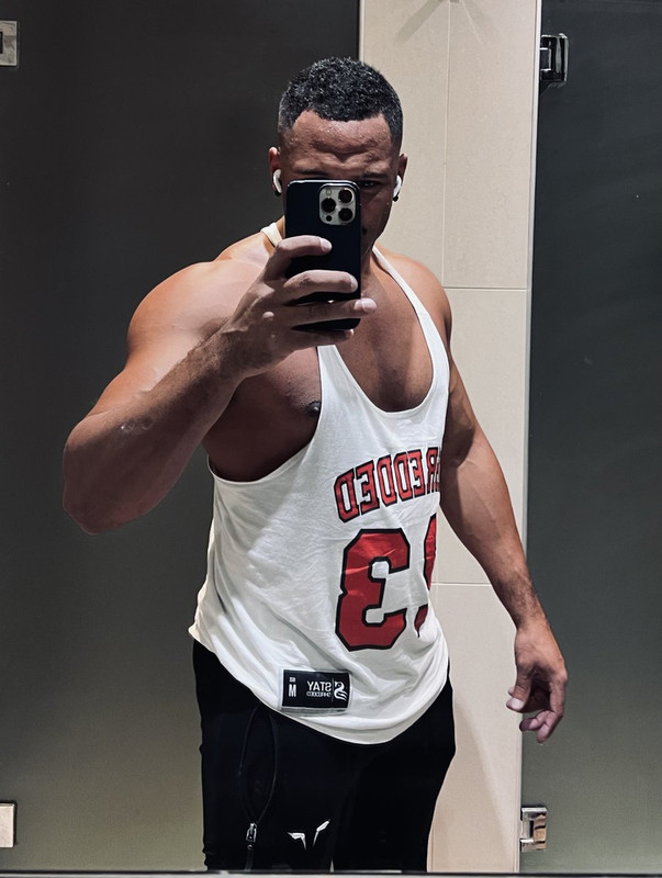 95 Black Hunk Reegswood  onlyfans leaked