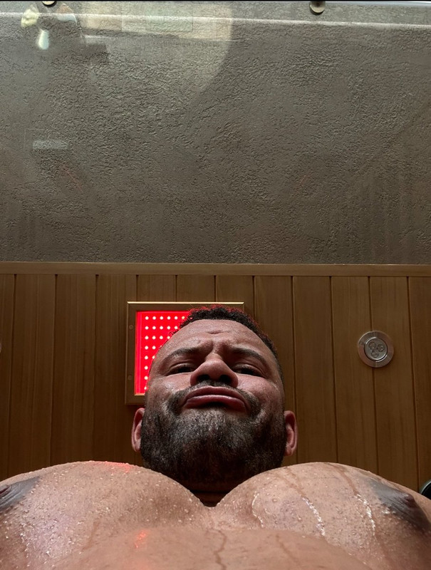 131 Black Hunk Reegswood  onlyfans leaked