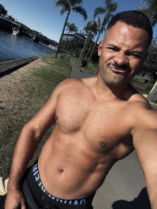 133 Black Hunk Reegswood  onlyfans leaked
