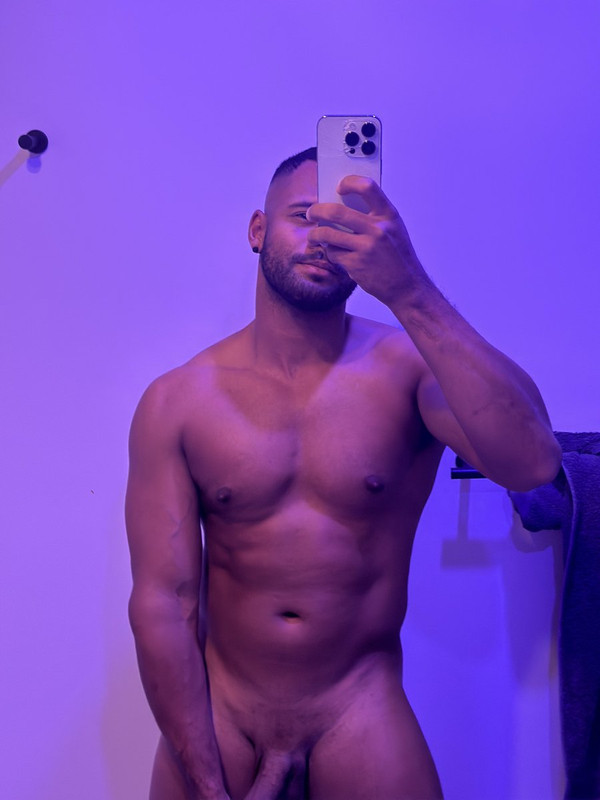 152 Black Hunk Reegswood  onlyfans leaked
