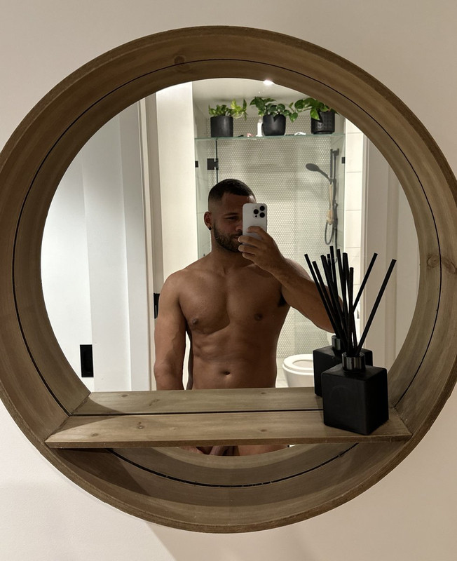 156 Black Hunk Reegswood  onlyfans leaked