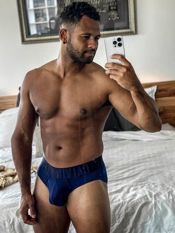 164 Black Hunk Reegswood  onlyfans leaked