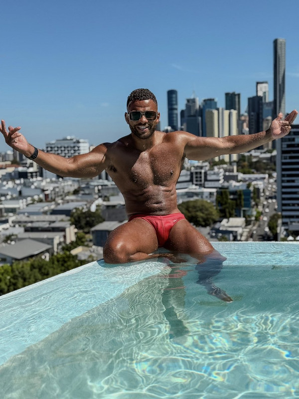 170 Black Hunk Reegswood  onlyfans leaked