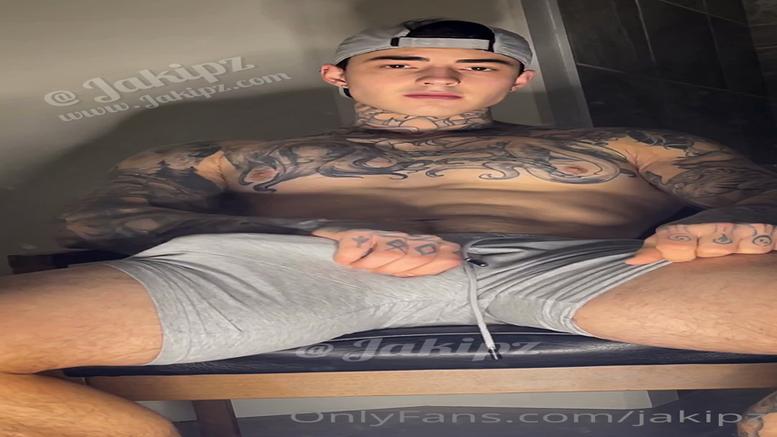 18  humongous cock tiktoker  Jakipz Jake Andrich Onlyfans