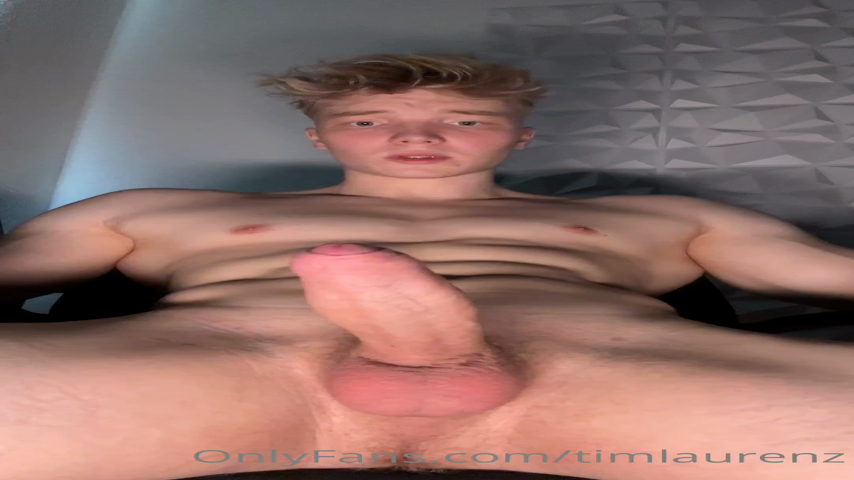 148 Cutie muscle blond TikTok cosplayer Tim Laurenz timlaurenz OnlyFans porn