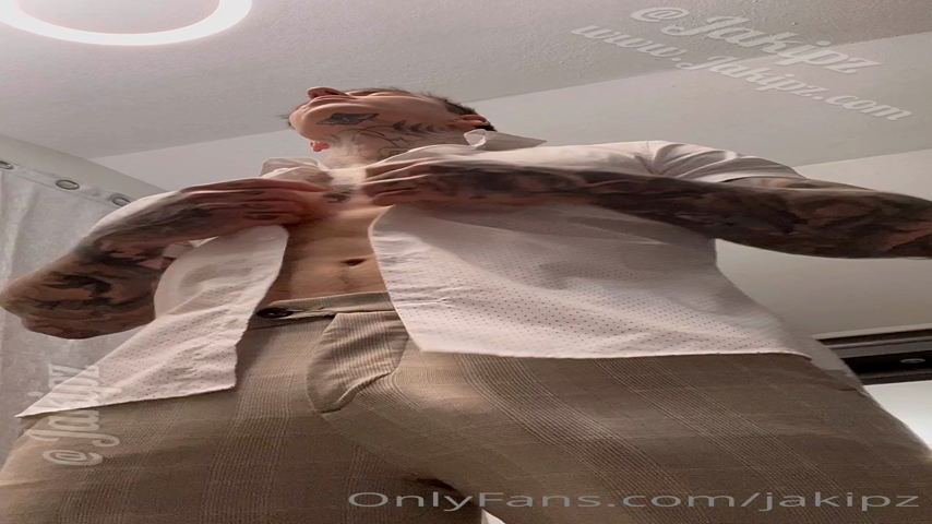 1  humongous cock tiktoker  Jakipz Jake Andrich Onlyfans