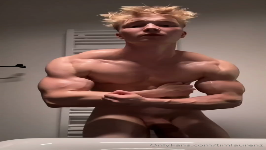 137 Cutie muscle blond TikTok cosplayer Tim Laurenz timlaurenz OnlyFans porn