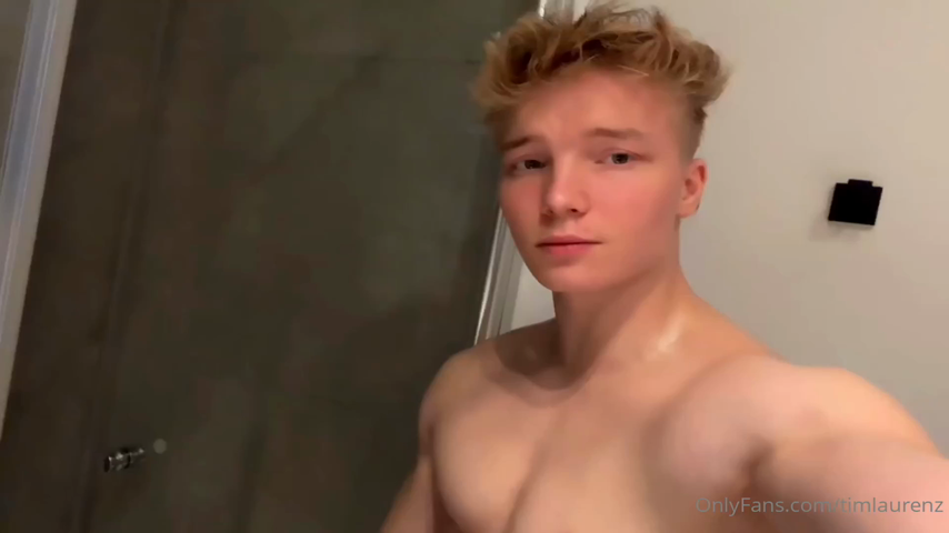 100 Cutie muscle blond TikTok cosplayer Tim Laurenz timlaurenz OnlyFans porn