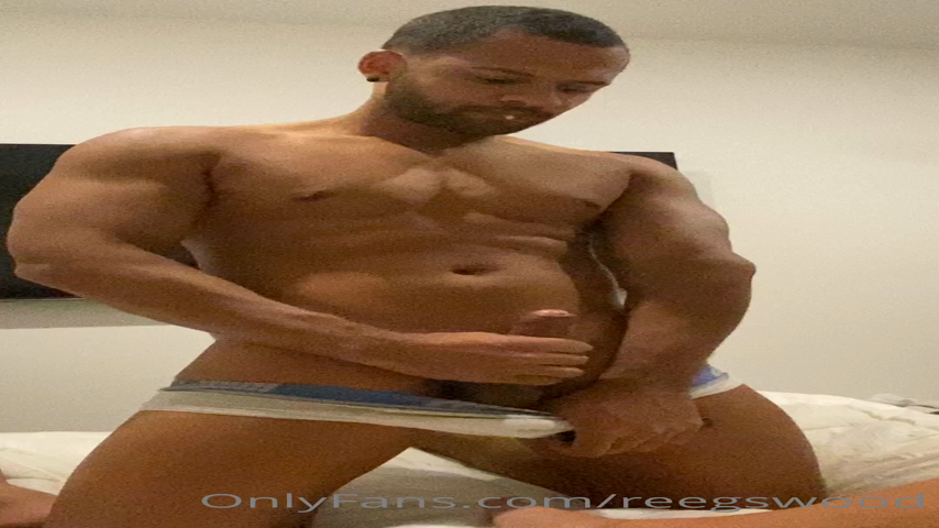 8 Black Hunk Reegswood  onlyfans leaked