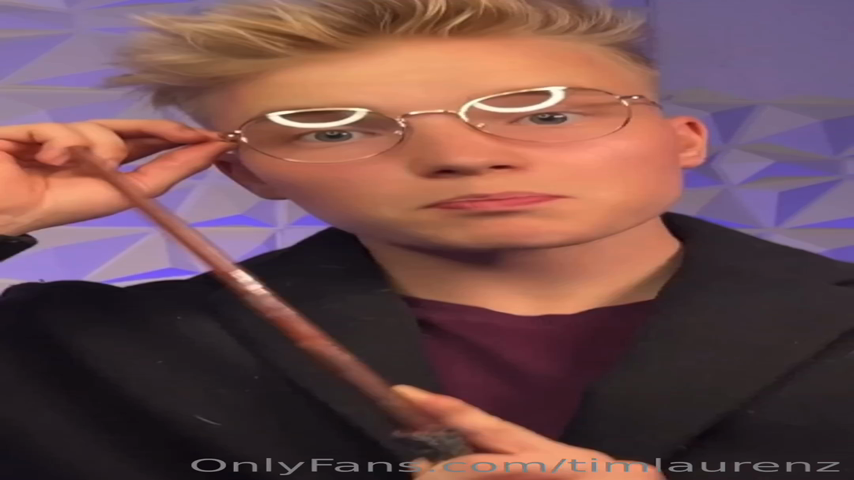 101 Cutie muscle blond TikTok cosplayer Tim Laurenz timlaurenz OnlyFans porn