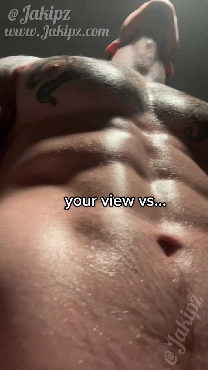 39 TikTok muscle CumSlut Jakipz ONLYFANS
